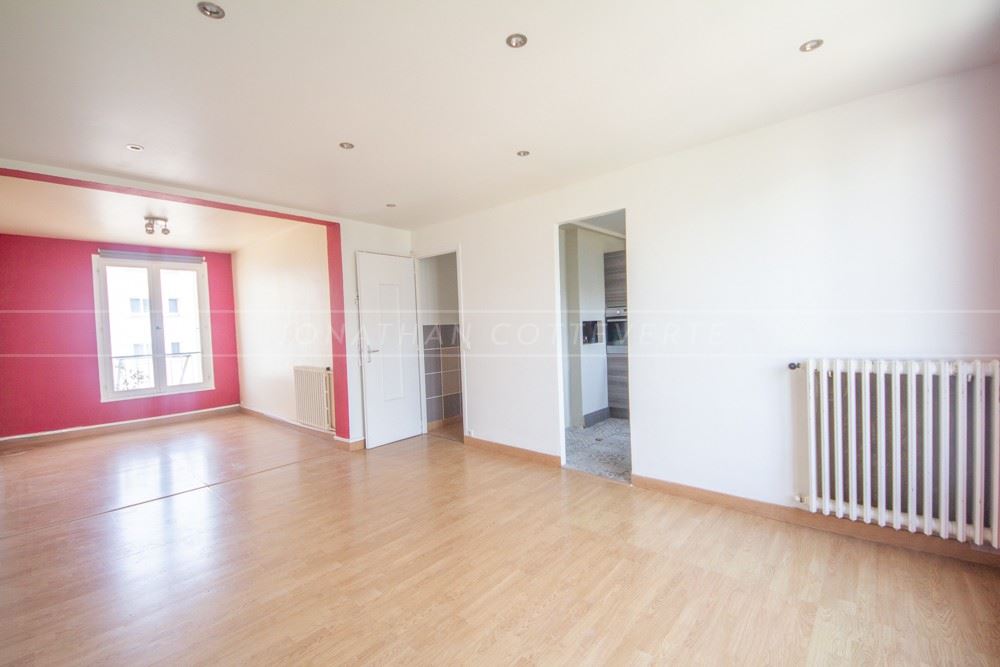 APPARTEMENT - 2 CHAMBRES - DPE D - GARAGE - LUMINEUX - IDEALEMENT SITUE - RARE SUR LE MARCHE