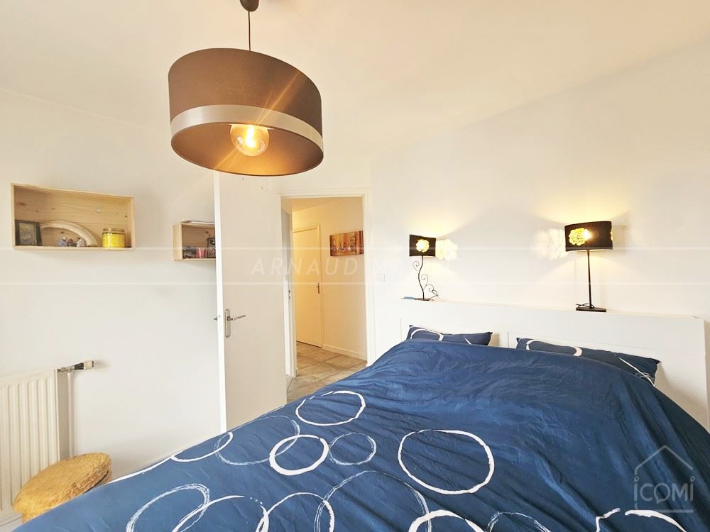 APPARTEMENT DUPLEX T4 - SUPERBE PIECE DE VIE - 3 CHAMBRES - DERNIER ETAGE - ASCENSEUR - PARKING - COUP DE COEUR ASSURE - RARE photo 4
