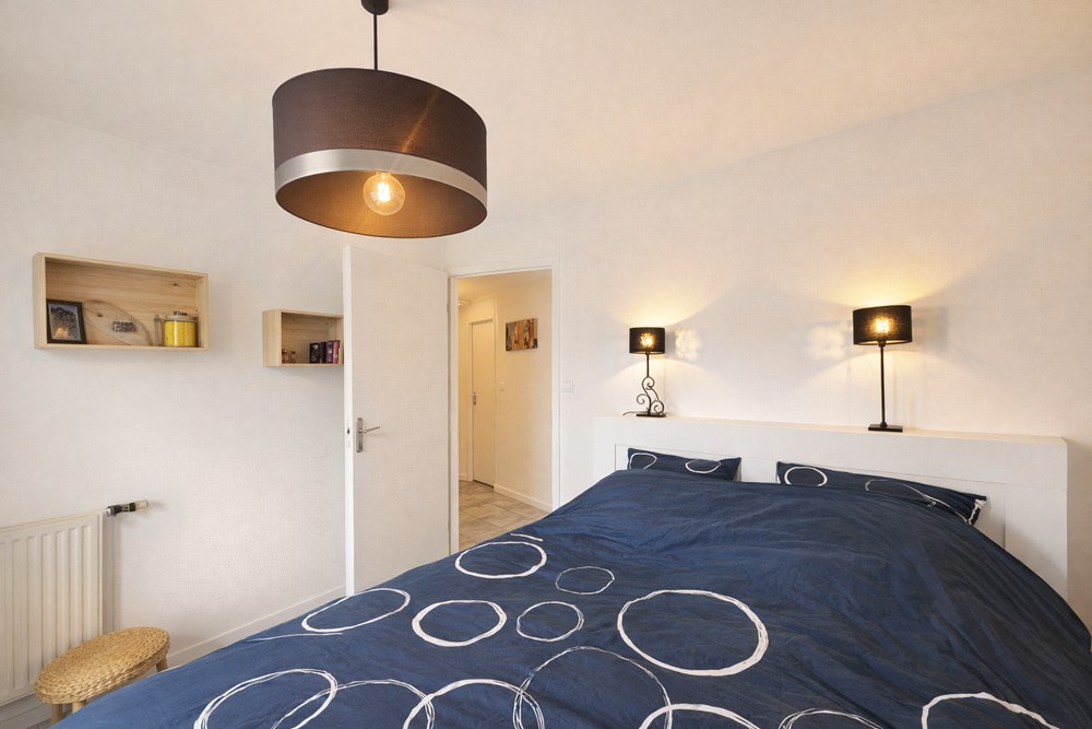 APPARTEMENT DUPLEX T4 - SUPERBE PIECE DE VIE - 3 CHAMBRES - DERNIER ETAGE - ASCENSEUR - PARKING - COUP DE COEUR ASSURE - RARE photo 4