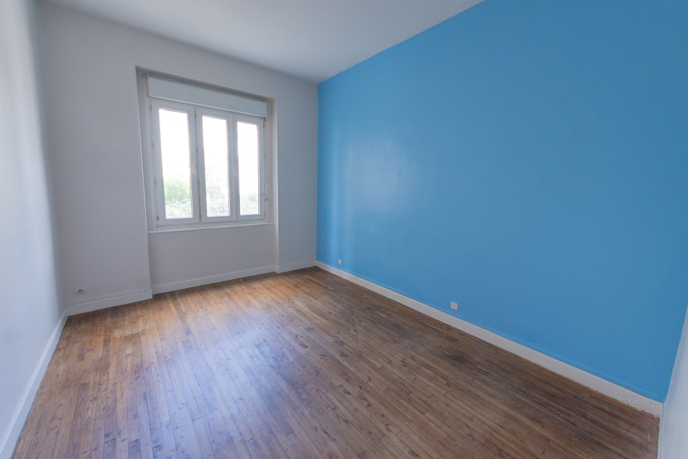 APPARTEMENT T4 90M² - 2 CHAMBRES (POSSIBLE 3) - DALLE BETON - ASCENSEUR - VUE MER photo 4