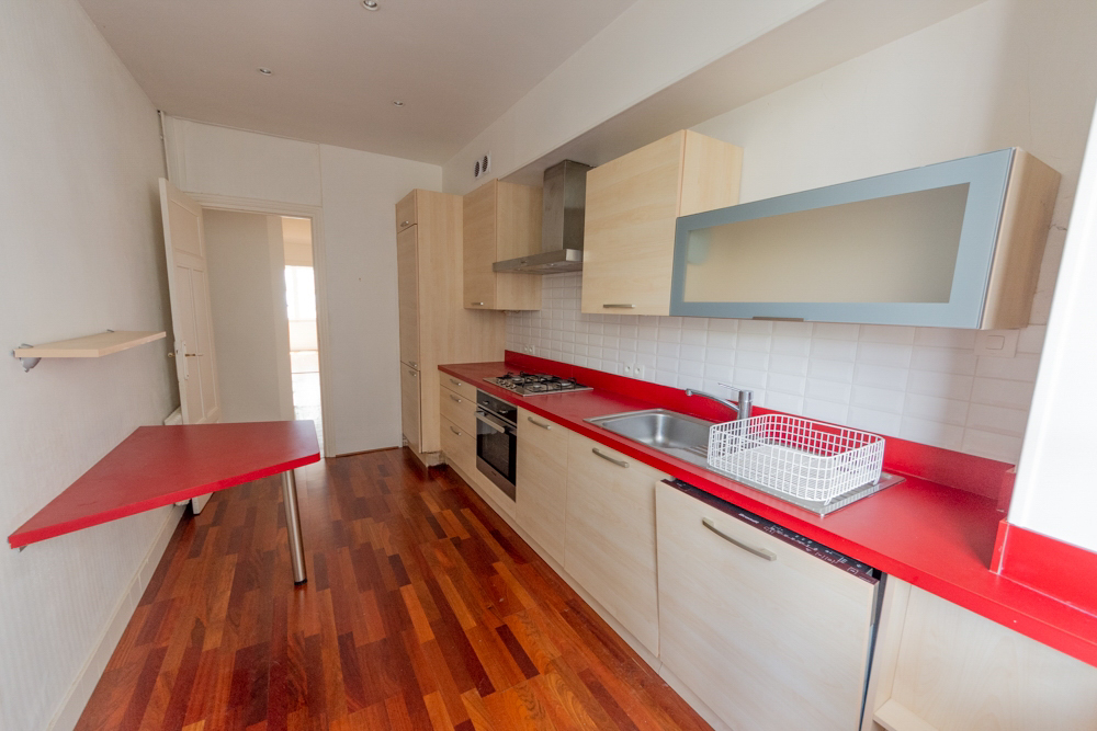 APPARTEMENT T4 90M² - 2 CHAMBRES (POSSIBLE 3) - DALLE BETON - ASCENSEUR - VUE MER photo 3