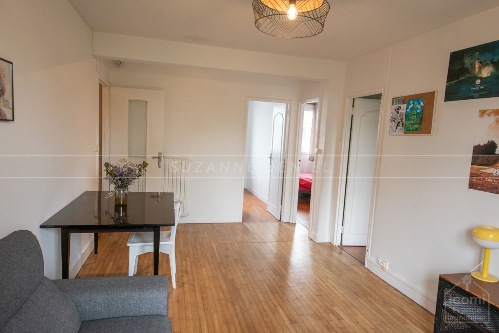 APPARTEMENT - T4 - BELLE EXPOSITION - LUMINEUX - PLACE DE PARKING PRIVATIVE AU PIED DE L'IMMEUBLE - GARAGE - COPROPRIETE BIEN ENTRETENUE photo 2