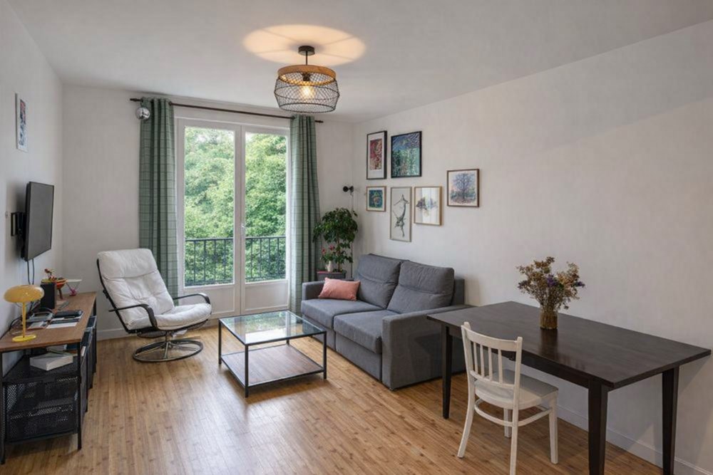 APPARTEMENT - T4 - BELLE EXPOSITION - LUMINEUX - PLACE DE PARKING PRIVATIVE AU PIED DE L'IMMEUBLE - GARAGE - COPROPRIETE BIEN ENTRETENUE