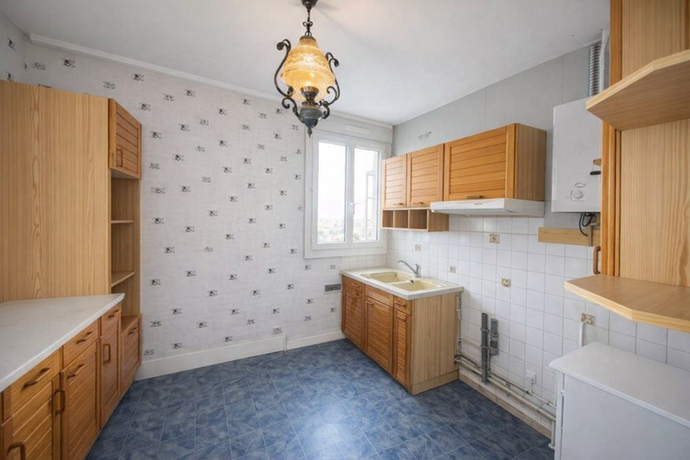 APPARTEMENT T3 - 72M² - 2 CHAMBRES (POSSIBLE 3) - BELLE EXPOSITION - BALCONNET - VUE DEGAGEE - ASCENSEUR - PROCHE CENTRE VILLE photo 3
