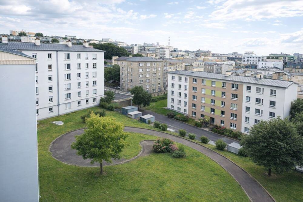 APPARTEMENT T3 - 72M² - 2 CHAMBRES (POSSIBLE 3) - BELLE EXPOSITION - BALCONNET - VUE DEGAGEE - ASCENSEUR - PROCHE CENTRE VILLE