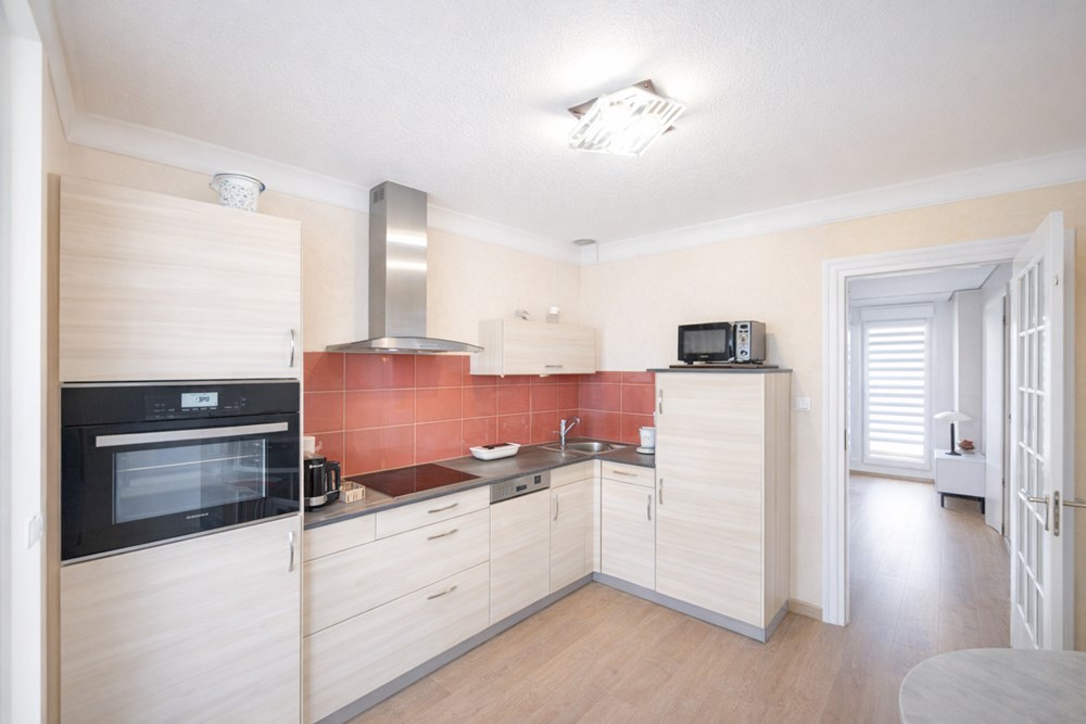 MAISON 123M² - 4 CHAMBRES - EN IMPASSE - AUCUNS TRAVAUX - BELLE OPPORTUNITE - RARE - GRAND JARDIN photo 4