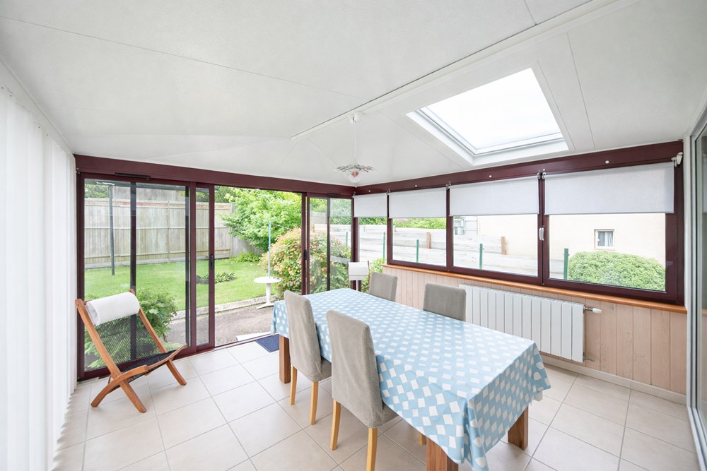 MAISON 123M² - 4 CHAMBRES - EN IMPASSE - AUCUNS TRAVAUX - BELLE OPPORTUNITE - RARE - GRAND JARDIN photo 2