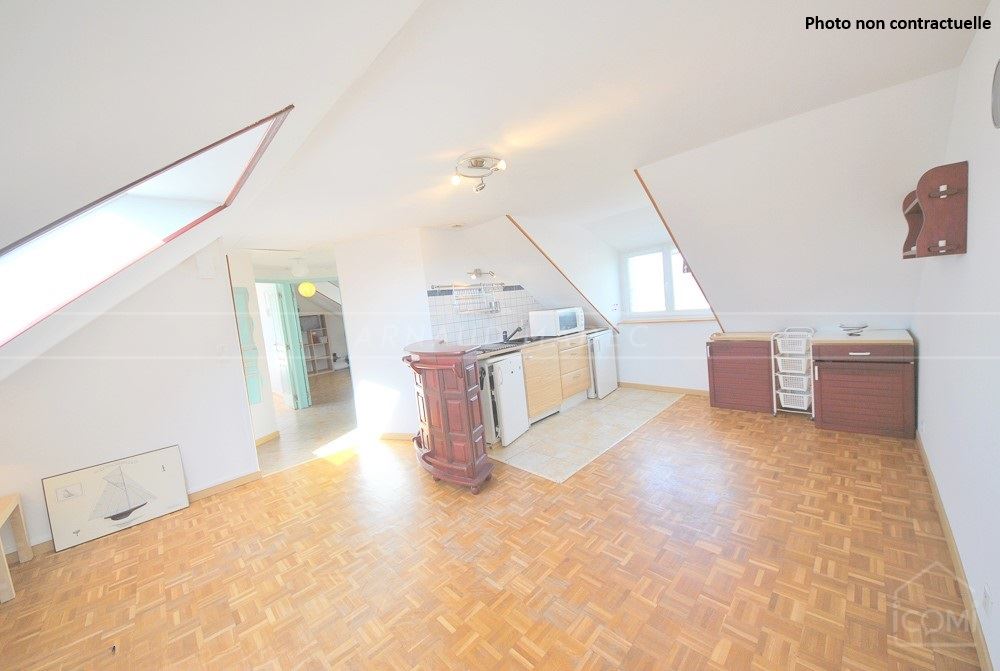 APPARTEMENT T3 - 2 EME ET DERNIER ETAGE - 2 BELLES CHAMBRES - JARDIN PRIVATIF - BOX - COPROPRIETE DE 3 APT - DPE C/A