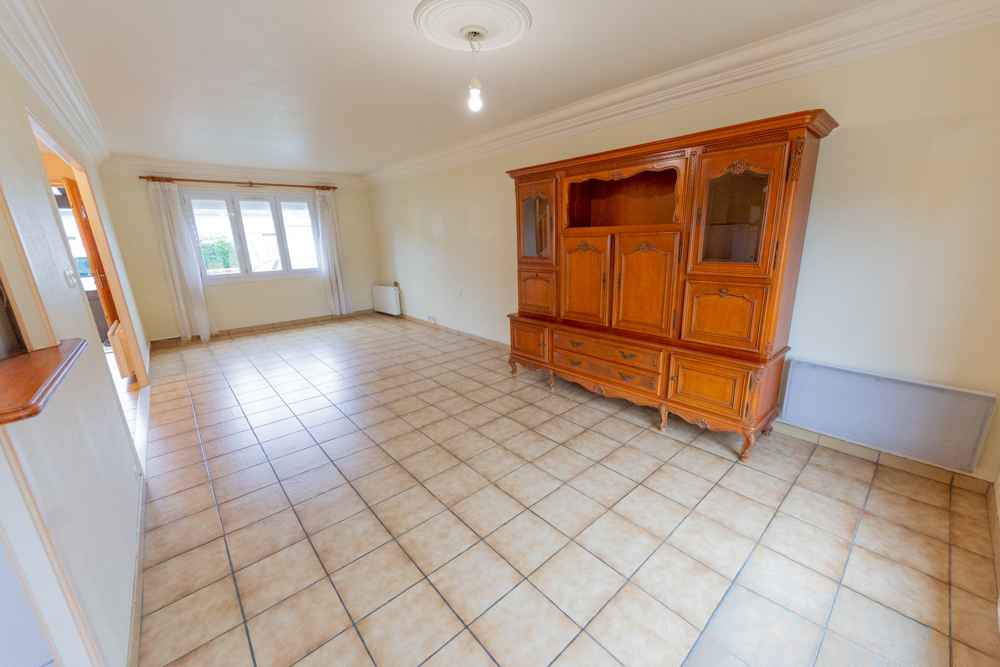 MAISON T7 115M² - 5 CHAMBRES - BEAU POTENTIEL - GRAND GARAGE SUR TERRAIN DE 450M² photo 3
