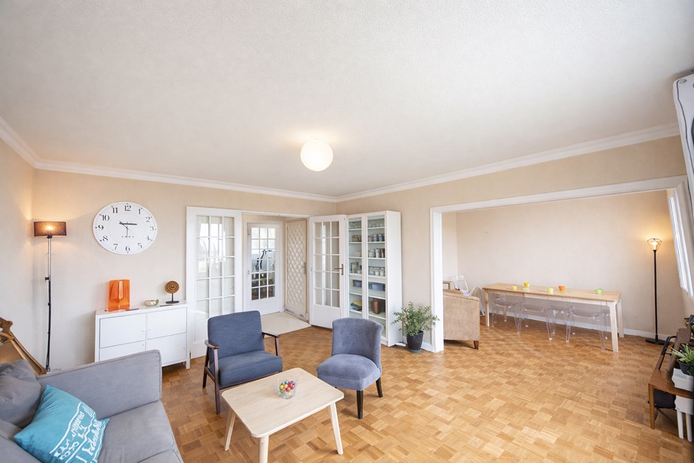 APPARTEMENT 80M² - VUE MER - DERNIER ETAGE - GARAGE (OPTION) - ESPACE VERT - PIECE DE VIE 30 M² - 2 CH - DPE C - CALME ABSOLU - RARE photo 2