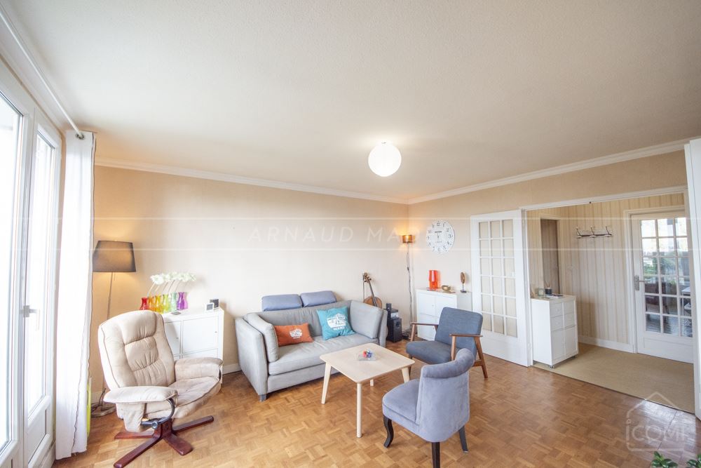 APPARTEMENT 80M² - VUE MER - DERNIER ETAGE - GARAGE (OPTION) - ESPACE VERT - PIECE DE VIE 30 M² - 2 CH - DPE C - CALME ABSOLU - RARE photo 3