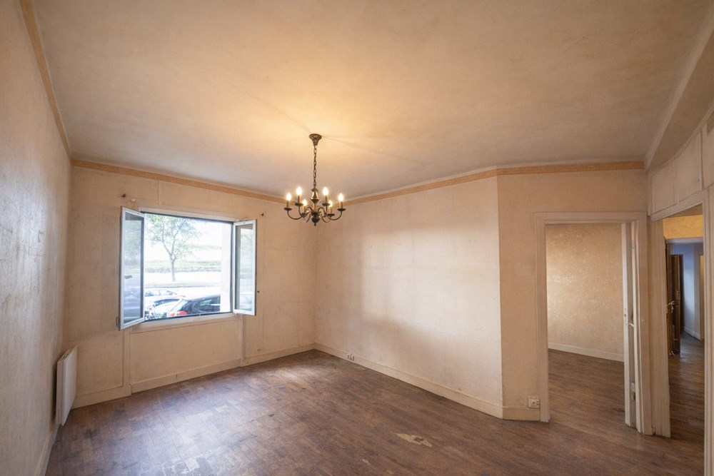 APPARTEMENT T2 DE 48 M² - COURS DAJOT - IDEAL CELIBATAIRE - COUPLE - INVESTISSEURS - PROFESSIONS LIBERALES - RARE - EMPLACEMENT #1 photo 3