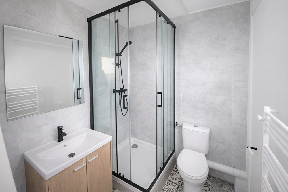 APPARTEMENT STUDIO- 18M² - PLACE DE PARKING PRIVEE - FAIBLES CHARGES - DALLE BETON - AUCUNS TRAVAUX photo 3