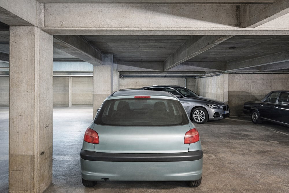 PARKING 1ER SOUS SOL - RESIDENCE SECURISEE - PORTE AUTOMATIQUE - GARDIEN photo 4