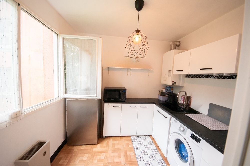 APPARTEMENT - T2 - PREMIER ETAGE - BALCON - DALLE BETON - QUARTIER CALME - PLACE DE PARKING PRIVE - EXPOSITION SUD photo 5