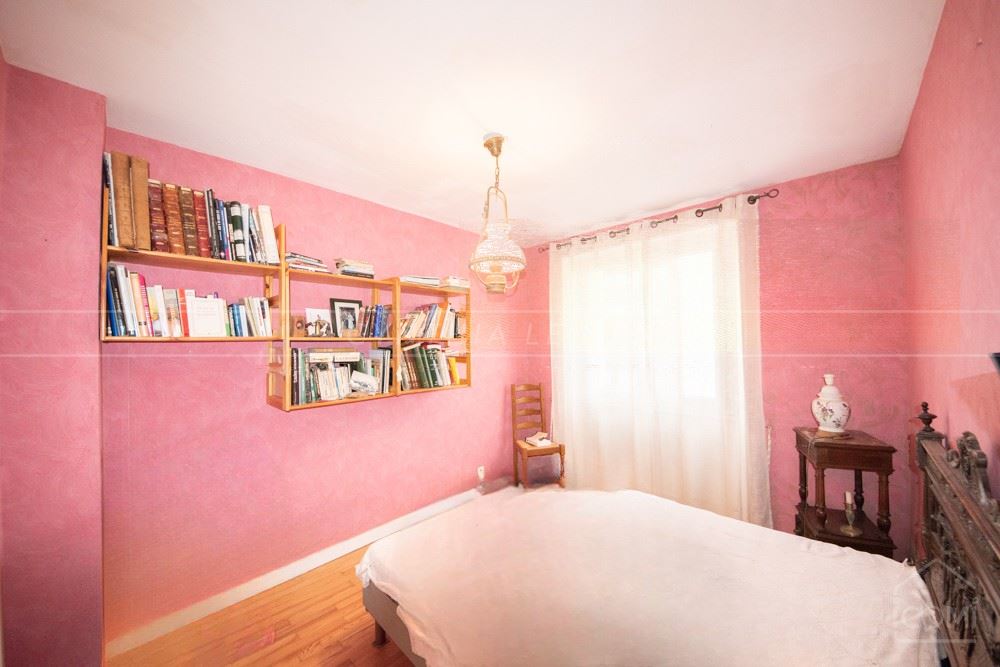 SECTEUR JAURES - APPARTEMENT DE 58 M² - 2 CHAMBRES - AU CALME - 2EME ETAGE - STATIONNEMENT GARAGE POSSIBLE photo 5