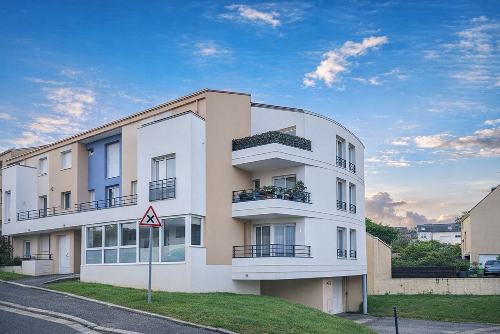 APPARTEMENT T3 - 2ND ET DERNIER ETAGE - TERRASSE - AUCUNS TRAVAUX - COUP DE COEUR - RARE