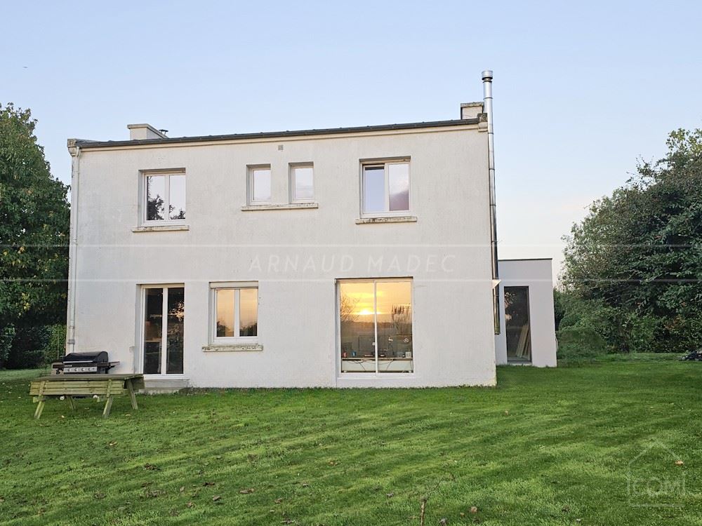 PROPRIETE T7 AVEC DEPENDANCES - TERRAIN DE +2500M² - PIECE DE VIE 80 M² - 4 CHAMBRES - IDEAL FAMILLE - COUP DE COEUR ASSURE - RARE ! photo 3