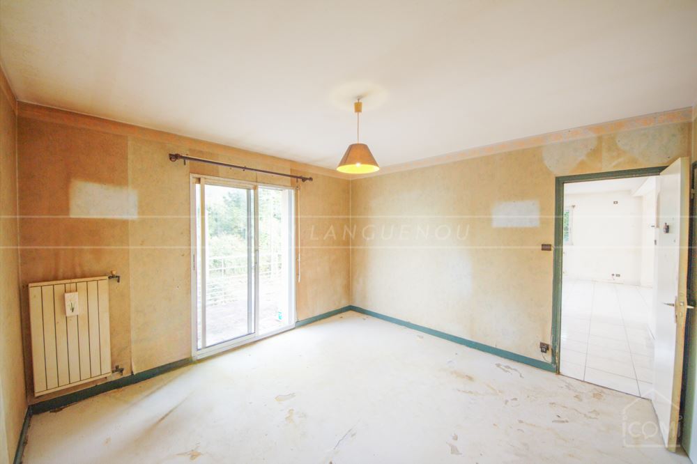 MAISON 183M² - 5 CHAMBRES - GRANDE PIECE DE VIE - TRAVAUX A PREVOIR - STUDIO DE 35M² - RARE - DPE C photo 3