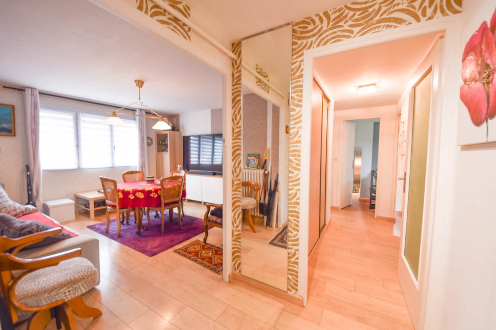 APPARTEMENT DE 70 M2 - 2 CHAMBRES - LUMINEUX - SANS TRAVAUX - DALLE BÉTON - CAVE - FAIBLES CHARGES photo 4