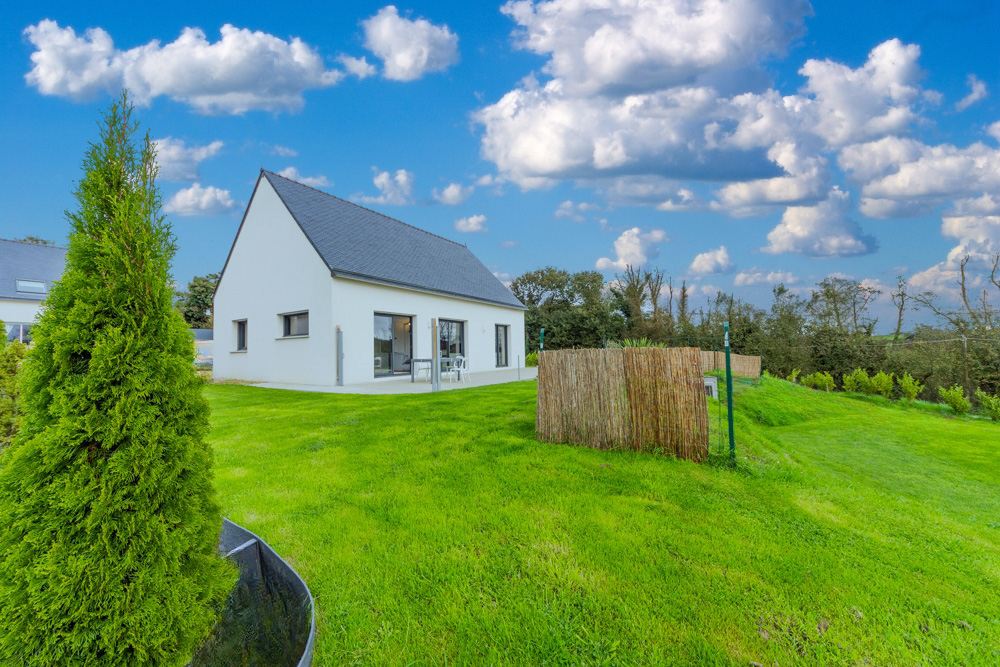 MAISON DE 2022 T3 POSSIBLE T6 125M² - AVEC ETAGE A AMENAGER - 2 CHAMBRES POSSIBLE 5 - TERRAIN 800M²