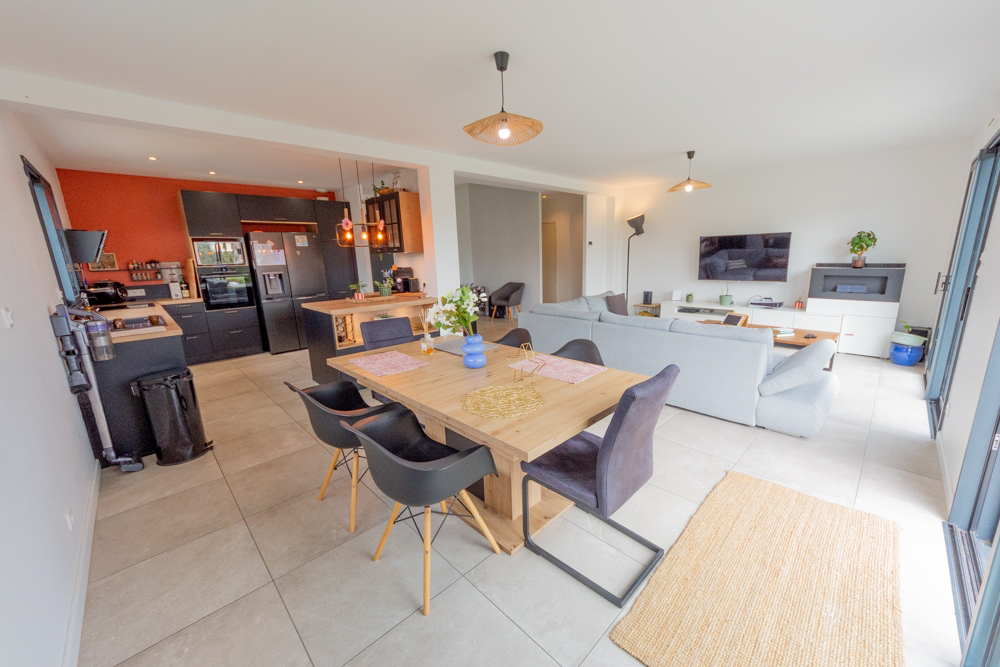 MAISON DE 2022 T3 POSSIBLE T6 125M² - AVEC ETAGE A AMENAGER - 2 CHAMBRES POSSIBLE 5 - TERRAIN 800M² photo 3