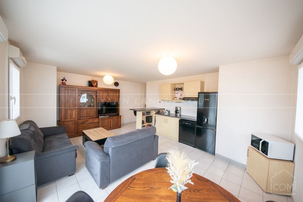 APPARTEMENT 62M²- DEUX CHAMBRES - 2 PLACES DE PARKING - BALCON 17M² - ASCENSEUR - CONSTRUCTION 2011 - DPE C - DALLE BETON photo 2