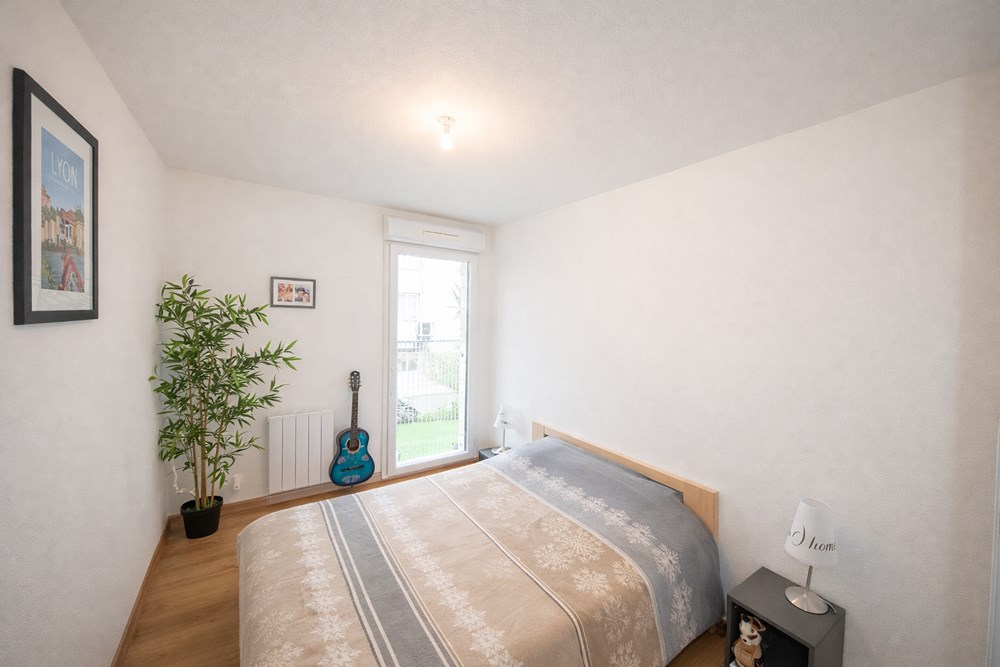APPARTEMENT 62M²- DEUX CHAMBRES - 2 PLACES DE PARKING - BALCON 17M² - ASCENSEUR - CONSTRUCTION 2011 - DPE C - DALLE BETON photo 4