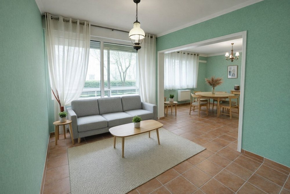 APPARTEMENT T6 - 4 CHAMBRES POSSIBLE 5 - DALLE BETON - 2 BALCONS - BEAU POTENTIEL