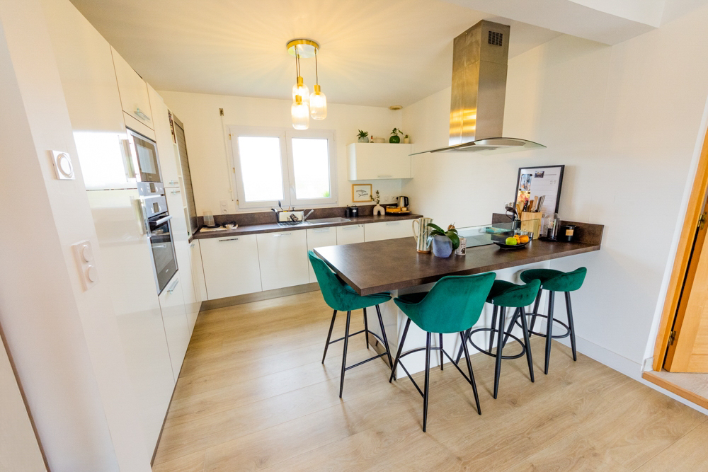MAISON INDIVIDUELLE T6 125M² - 3 CHAMBRES - 1 BUREAU - SOUS-SOL INTEGRAL - SUR TERRAIN DE 600M² photo 3