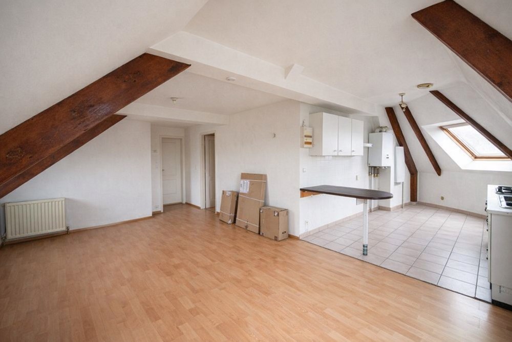 IMMEUBLE 4 LOTS - BON DPE - AUCUNS TRAVAUX - BIEN PLACE - DPE D - PROCHE COMMERCES photo 2