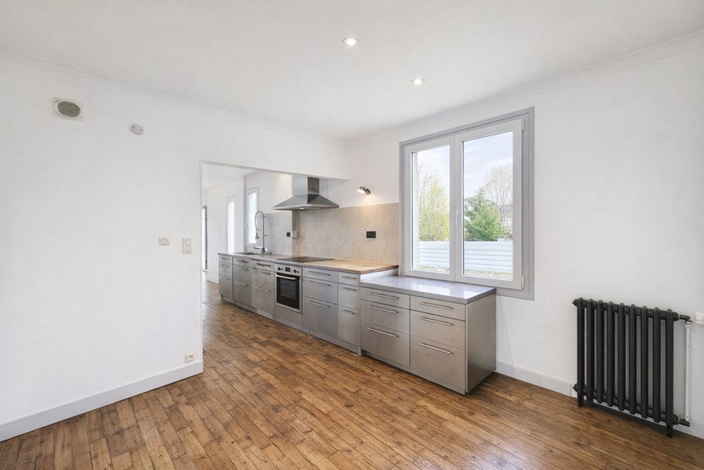 MAISON T6 DE CHARME - PIECE DE VIE TRIPLE 50M² - 4 BELLES CHAMBRES - TERRAIN CLOS DE 500M² - DPE D - RARE - COUP DE COEUR photo 3