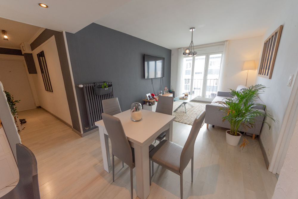 APPARTEMENT T4 65M² - DERNIER ETAGE - DALLE BETON - 3 CHAMBRES - PROCHES COMMODITES photo 2