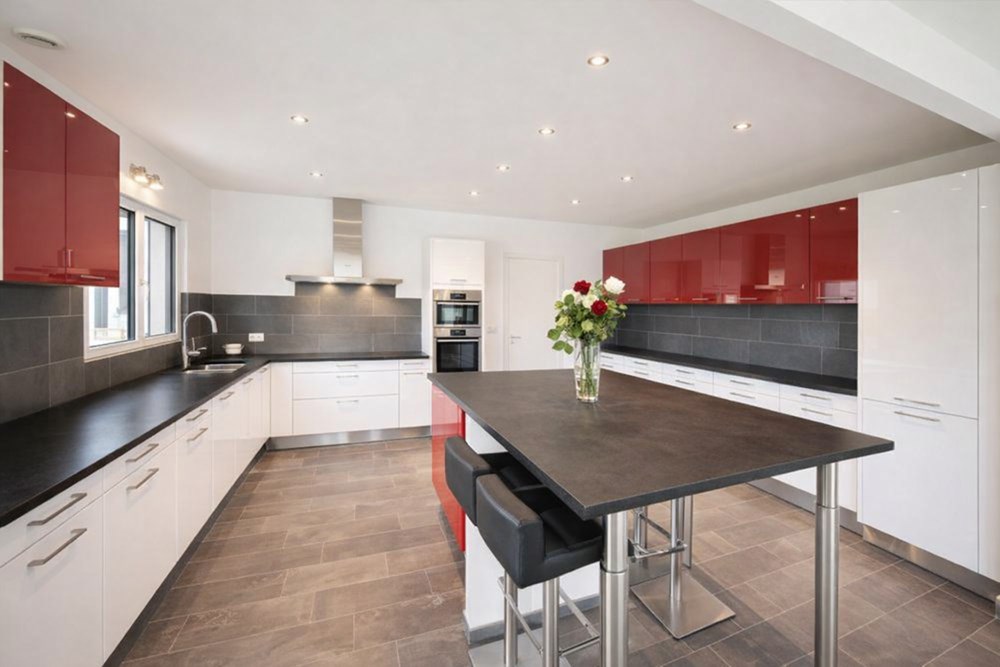 GRANDE MAISON PLAIN PIED T6 - 190 M2 HABITABLE + 255 M2 UTILE (GRENIER AMENAGEABLE - GARAGE- SOUS-SOL) - TERRAIN 1600 M2 photo 4