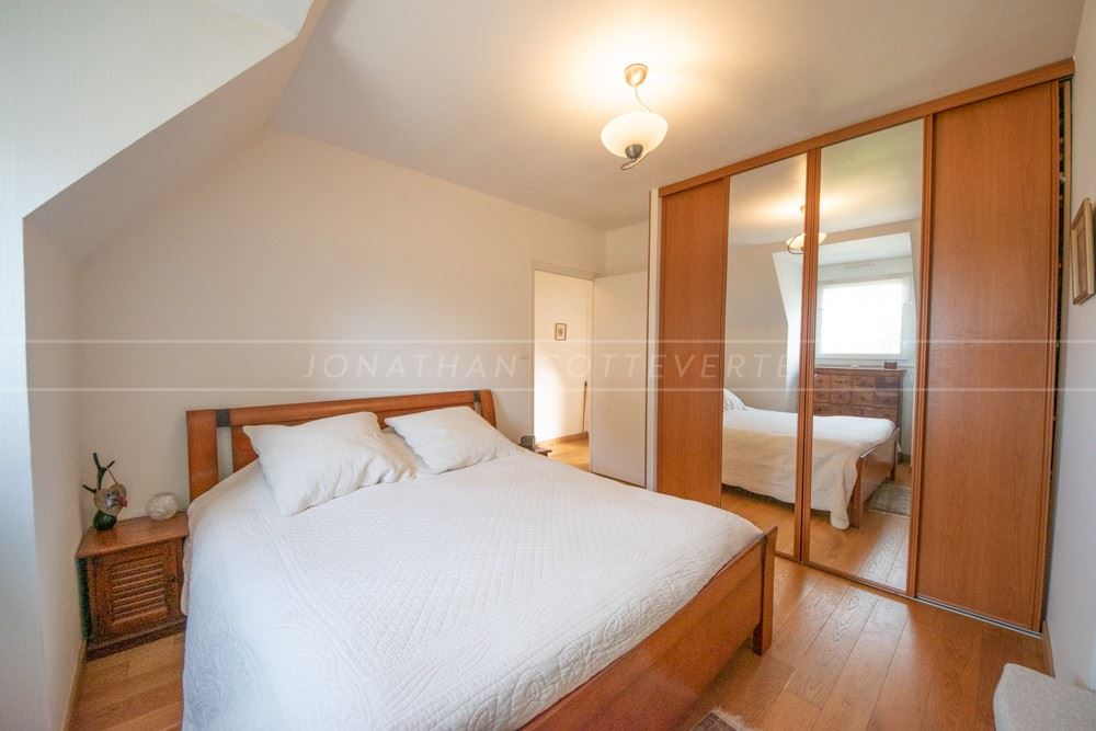 MAISON - T4 - 3 CHAMBRES - PIECE DE VIE DE 30 M² POSSIBLE 40M² - VERANDA - EXPOSITION SUD - SOUS COL COMPLET - CALME. photo 5