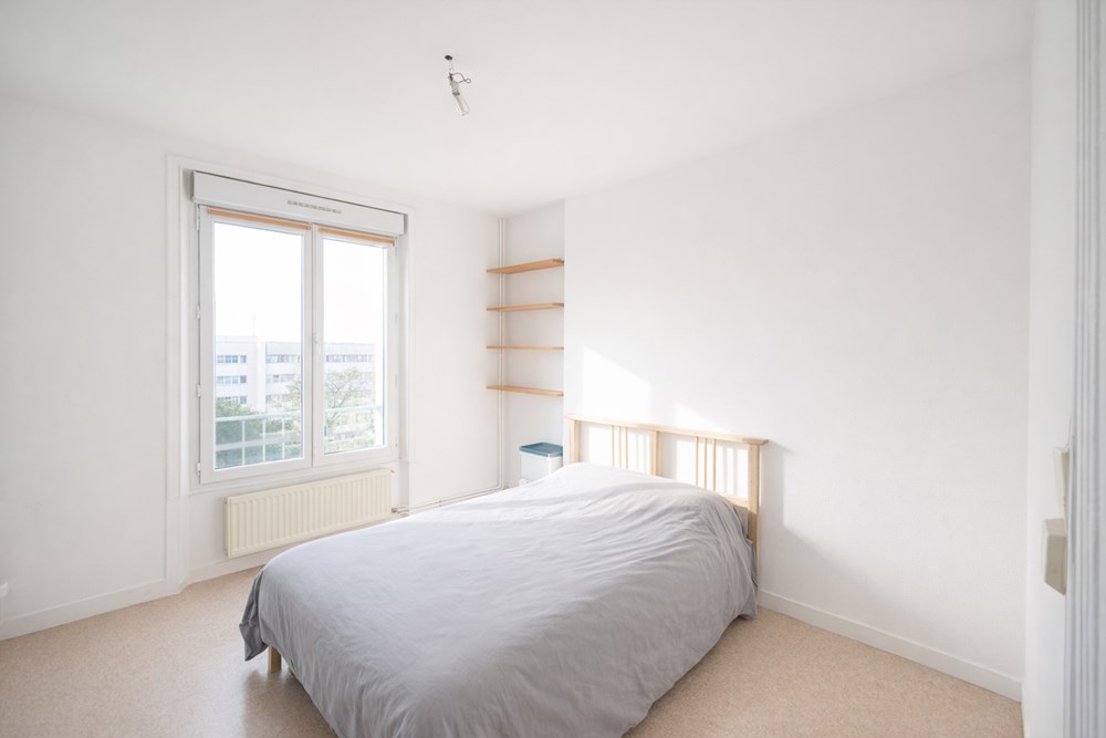 APPARTEMENT - 1 CHAMBRE - 28 M² - VUE MER - DERNIER ETAGE - BELLE EXPOSITION - PROCHE COMMODITES photo 3