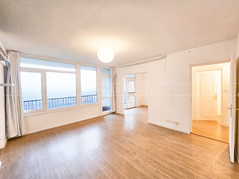 APPARTEMENT DE 100M² - 3 CHAMBRES - GRANDE PIECE DE VIE - DERNIER ETAGE - EXCELLENT DPE - AUCUN TRAVAUX - COUP DE COEUR photo 3