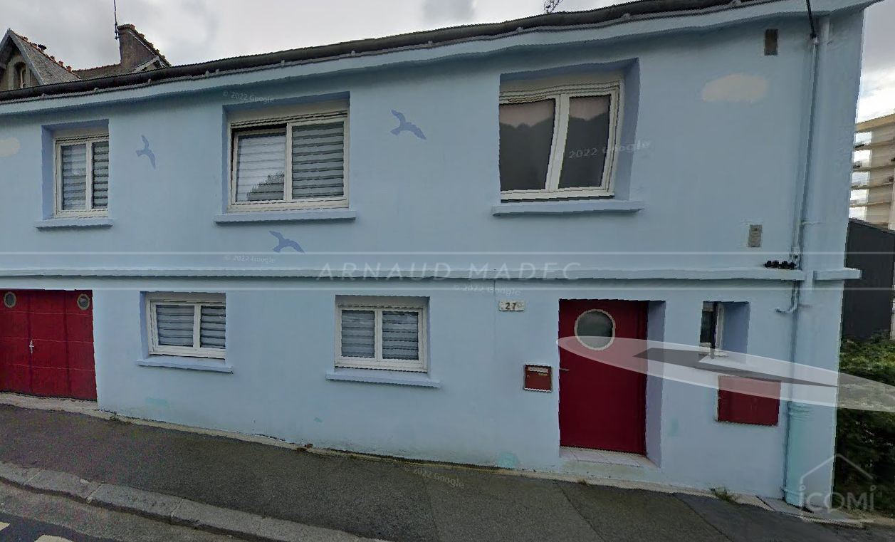 MAISON - T7 - 4 CHAMBRES - IDEALEMENT SITUE - PROCHE COMMODITES - DPE C - GARAGE - POMPE A CHALEUR - PIECE DE VIE DE 65M².
