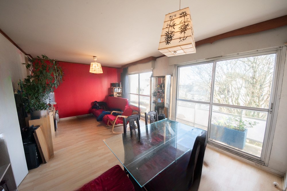 SAINT-MARC/LE GUELMEUR- GRAND STUDIO 35M2 - LUMINEUX - RESIDENCE DE STANDING - PLACE DE PARKING - CAVE - VENDU LOUE
