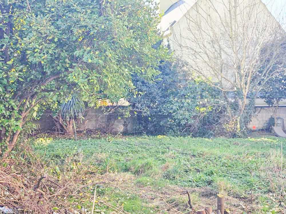TERRAIN DE 350 M² LIBRE DE CONTRUCTEUR - PROCHE CENTRE VILLE - EXPOSITION IDEALE - VUE MER POSSIBLE ETAGE photo 5