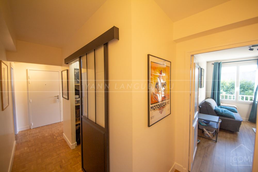 APPARTEMENT 65M² - SANS TRAVAUX - DERNIER ETAGE - 2 CHAMBRES - CAVE - GARAGE - PROCHE COMMERCES photo 4
