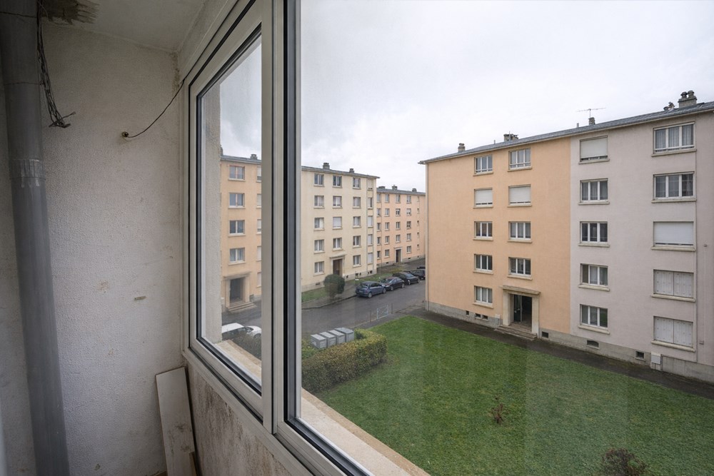 APPARTEMENT - 2 CHAMBRES - DPE D - IDEALEMENT SITUE - 2EM ETAGE - GARAGE POSSIBLE photo 5