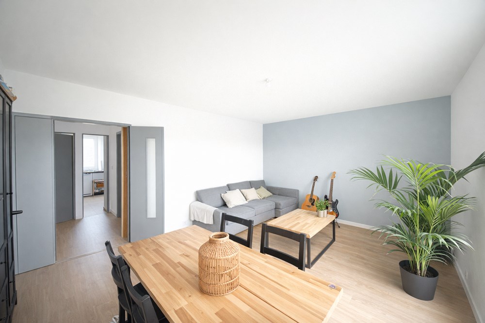 APPARTEMENT 71M² - 2 CHAMBRES - AUCUNS TRAVAUX - DERNIER ETAGE - RARE - PIECE DE VIE LUMINEUSE photo 3