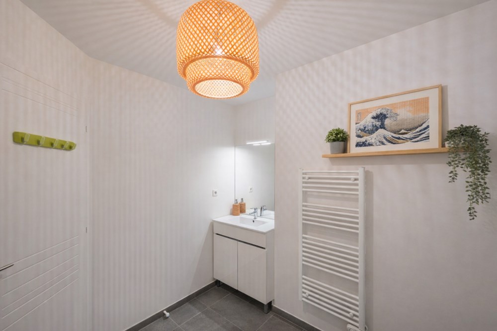 APPARTEMENT T3 DANS RESIDENCE RECENTE DE STANDING - PIECE DE VIE AVEC CUISINE US - PARKING - 2 CHAMBRES - RARE - COUP DE COEUR photo 4