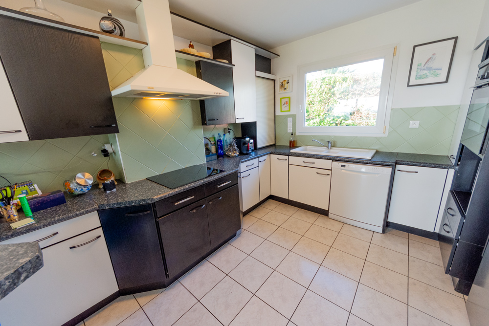 MAISON INDIVIDUELLE T7 - 5 CHAMBRES - VUE MER - GARAGE - SUR TERRAIN DE 1100M² photo 4