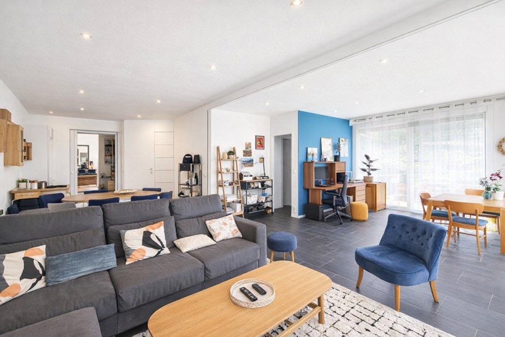 APPARTEMENT T4 DE 120 M² - ESPACE DE VIE DE 50 M² AVEC TERRASSE - 3 CHAMBRES - 2 SDE-SDB - 2 WC - AUCUNS TRAVAUX - COUP DE COEUR ASSURE