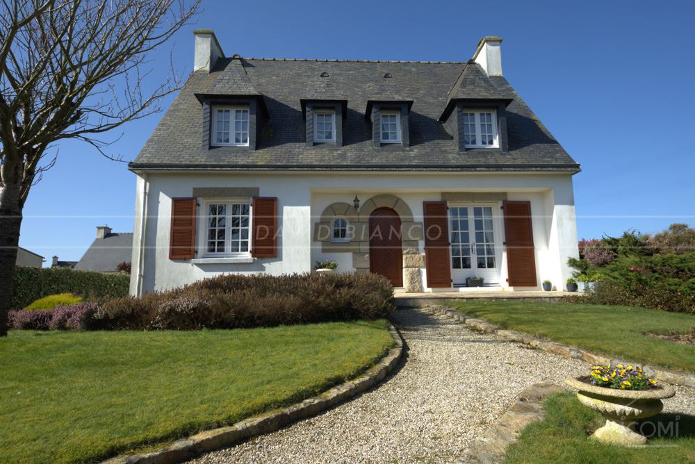 MAISON T8 143M² - 6 CHAMBRES - SOUS-SOL COMPLET 80M² - DEPENDANCE 32M² - TERRAIN 2200M² DIVISIBLE