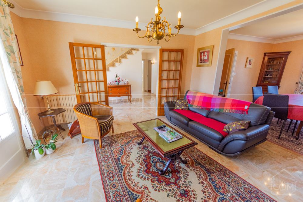 MAISON T8 143M² - 6 CHAMBRES - SOUS-SOL COMPLET 80M² - DEPENDANCE 32M² - TERRAIN 2200M² DIVISIBLE photo 4