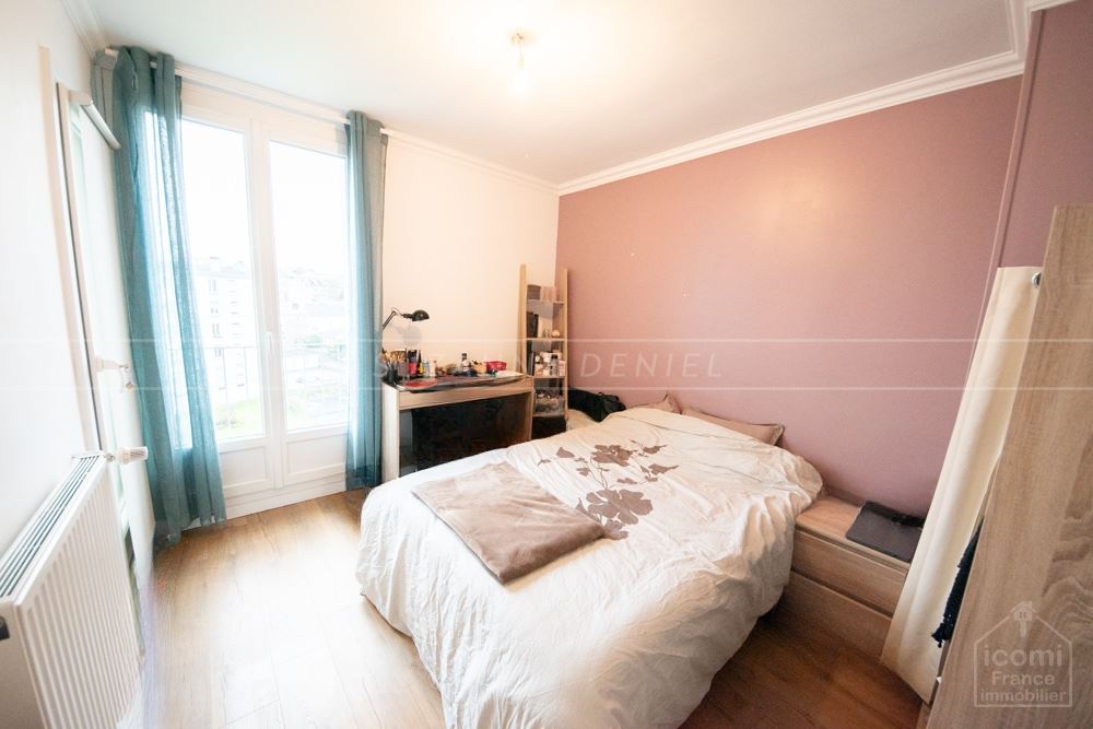 APPARTEMENT - T4 - 82 M² - IDEALEMENT BIEN SITUE - BEAUX VOLUMES - LUMINEUX - BALCONNET - ASCENSEUR photo 3