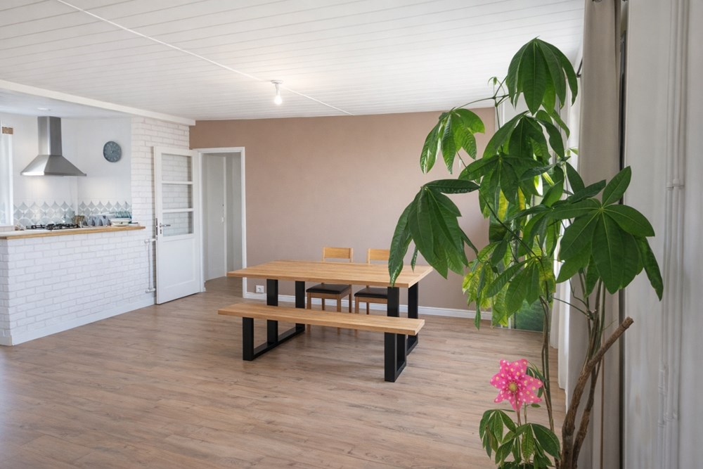 APPARTEMENT - T4 - 82 M² - IDEALEMENT BIEN SITUE - BEAUX VOLUMES - LUMINEUX - BALCONNET - ASCENSEUR photo 3